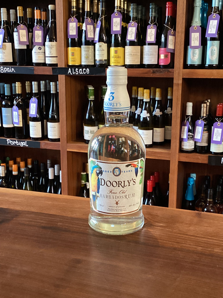 Doorlys White Rum